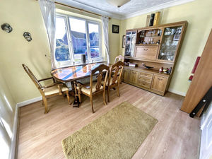 Photo 25- click for photo gallery